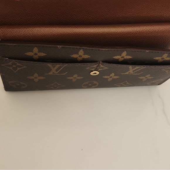 Louis Vuitton Sarah Classic Monogram Brown Wallet - Picture 11 of 12